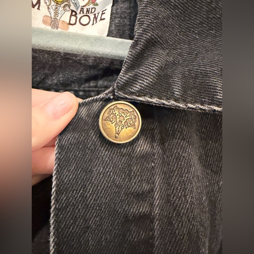 DENIM & BONE Wild and Free Black Denim Jacket Oversized Sz Small Free People - Picture 9 of 16